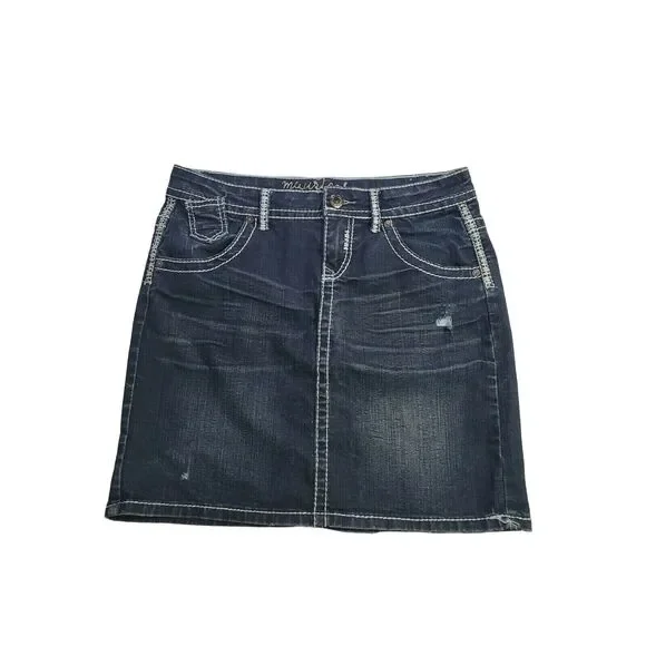 Maurices Skirt Size 5/6 Womens Dark Wash Solid Blue Distressed Midi Denim - Picture 1 of 4